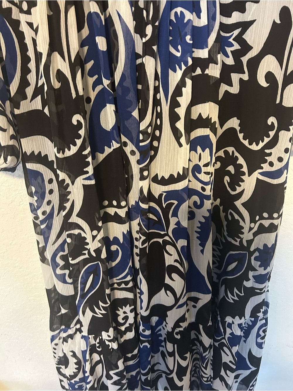 LOFT Paisley Shirred Flounced Midi Dress, Comfortable Feminine Dress Size 6 - Picture 6 of 10